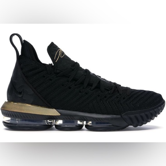 New Lebron 16 I’m King shoes 👟 I had these since 2018 - Picture 11 of 12